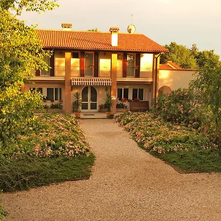 Il Magicorto בית חווה Cassola